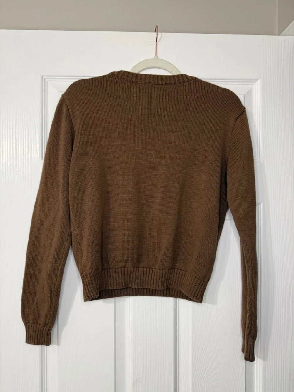Brandy Melville Brown V-Neck Knit Cropped Sweater - Picture 3 of 6